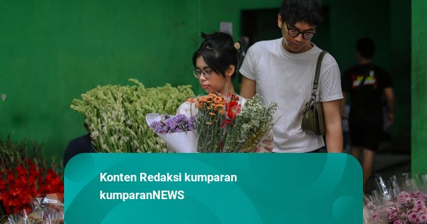 Foto: Valentine dan Imlek Dongkrak Penjualan Bunga