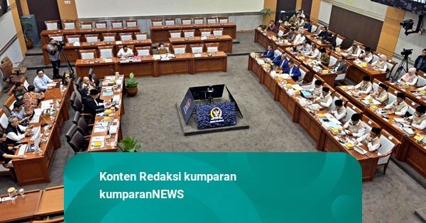 Komisi VIII DPR Rapat Bareng Menhaj-BPKH, Bahas Update Persiapan Haji 2026