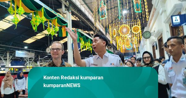 Dubes Inggris Kunjungi Stasiun Tugu, Bicara soal Kolaborasi Inggris-Yogyakarta