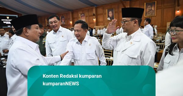 Perkuat Sinergi, Mendagri Tito dan Jajaran Lengkap Ikuti Rapat Kerja Pemerintah