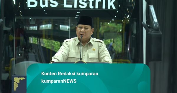 Prabowo Resmikan Pabrik Kendaraan Listrik di Magelang