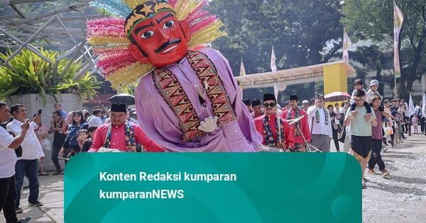Foto: Menyusuri Kemeriahan Lebaran Betawi 2026 di Lapangan Banteng