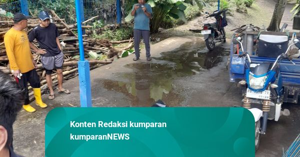 Polisi Evakuasi Mayat Pria yang Hanyut di Sungai Konteng, Yogyakarta