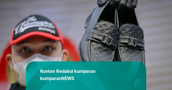 Foto: Penahanan Bupati Tulungagung Gatut Sunu Wibowo