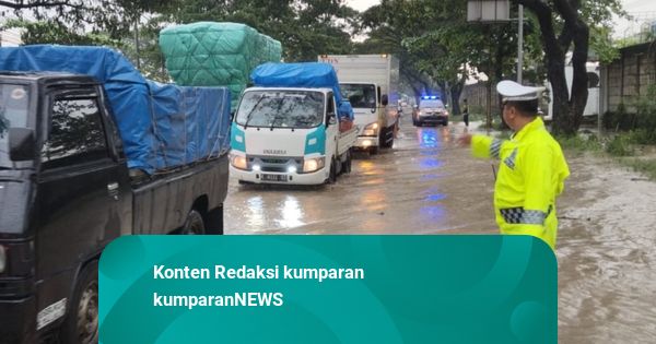 Diguyur Hujan Deras, Pantura Kudus-Pati Terendam Banjir