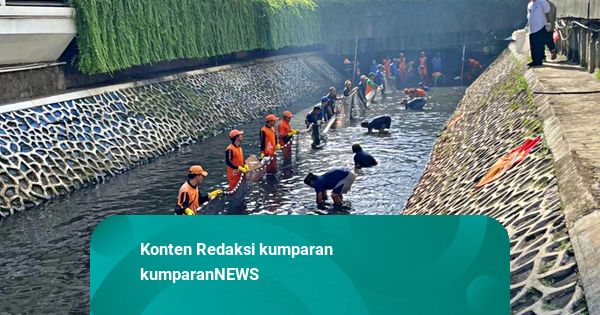 Pramono Bakal Tata Kali Cideng dan Bangun Jembatan Gembok Cinta ala Paris