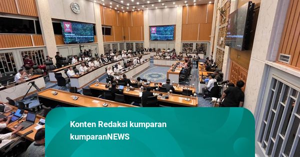 Titiek Pimpin Rapat Komisi IV Bareng Menhut, Bahas Wisatawan TN Komodo Dibatasi