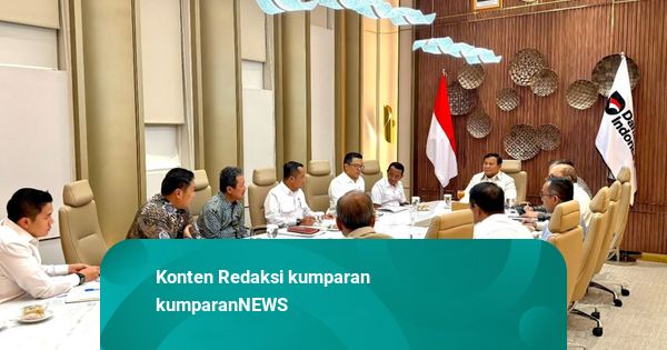 Seskab Teddy: Presiden Gelar Ratas Akselerasi Program Usai Lawatan ke Prancis