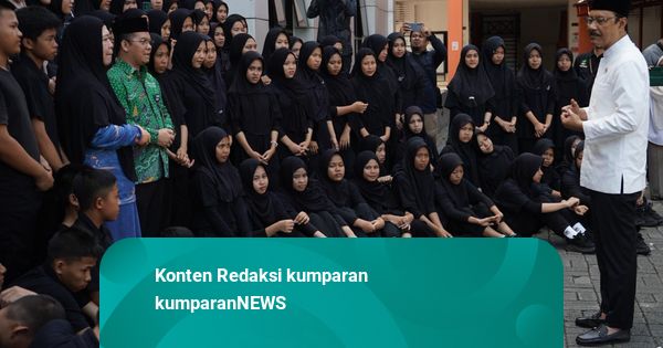 Kunjungan ke Makassar, Gus Ipul: Siswa Sekolah Rakyat Percaya Diri & Berprestasi