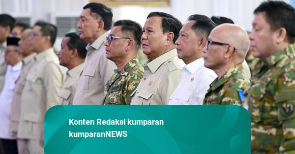 Canda Prabowo ke Menteri KP: Saudara Sakti Trenggono, Enggak Boleh Pingsan Lagi