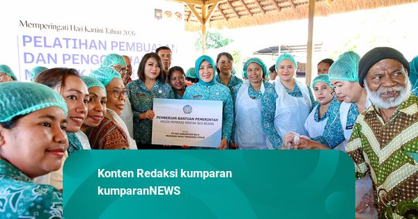 Ketum TP PKK Tri Tito Puji Produk Lokal Unggulan Minyak Kemiri Kabupaten Belu