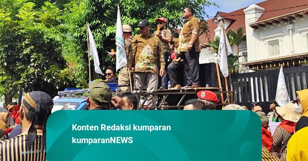 Keluarga Ungkap Kejanggalan Kasus 'Website Desa' Toni Aji, Sebut Ditumbalkan