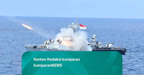 Panglima dan Menhan Tinjau Latihan Operasi Laut TNI di Karimunjawa