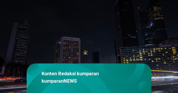 Saat Lampu di Bundaran HI Padam 1 Jam untuk Peringati Hari Bumi