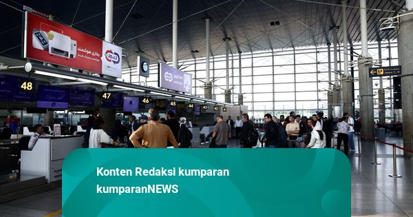 Foto: Bandara di Iran Kembali Layani Penerbangan Internasional