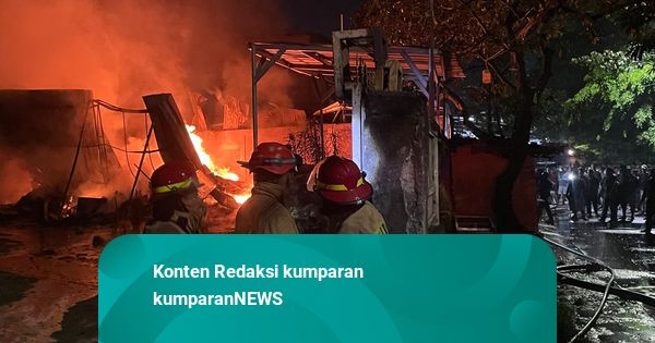 Kebakaran Gudang Ekspedisi di Depok Padam, Api Diduga dari Korsleting Listrik