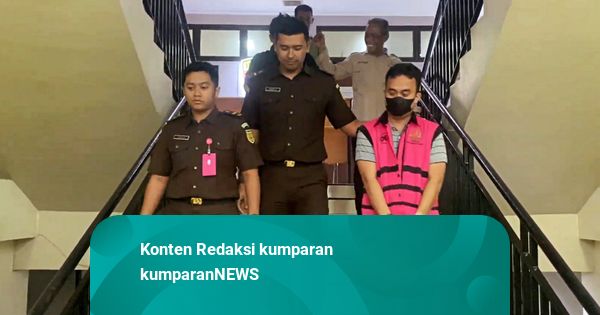 Kejari Surabaya Tangkap Pegawai Bank Terkait Kasus Kredit Fiktif Rp 2,9 M