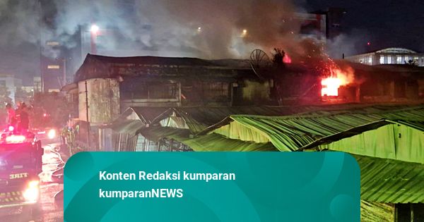 Pasar Kanjengan Semarang Terbakar, 200 Kios Pedagang Ludes