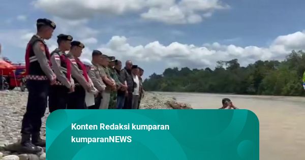 Lantunan Azan dan Upaya Polisi Cari Korban Tenggelam Sungai Krueng Kila, Aceh