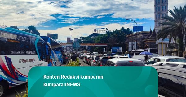 Long Weekend May Day: 13 Ribu Kendaraan Padati Puncak, One Way Diberlakukan