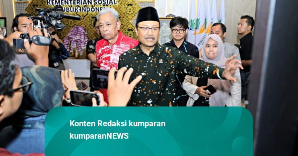 Gus Ipul Tegaskan Isu Mark Up Harga Sepatu Sekolah Rakyat Hoaks