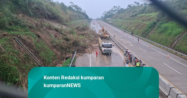 Longsor di KM 72 Tol Bocimi, Kendaraan Dialihkan ke Exit Cigombong
