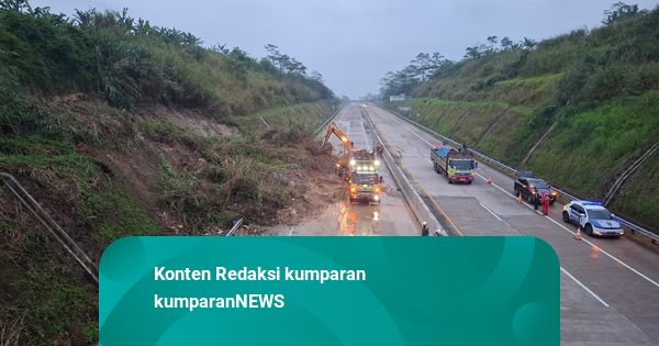 Hujan Deras Picu Longsor di Tol Bocimi: Jalur Ditutup Sementara-Cerita Sopir