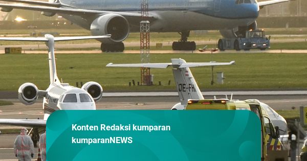 Foto: Evakuasi Penumpang Kapal Pesiar yang Terpapar Hantavirus