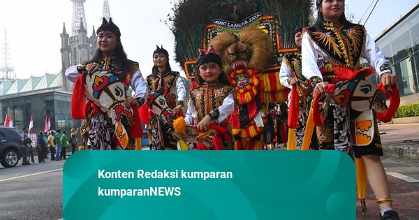 Foto: Perkuat Antar Umat, Keuskupan Agung Jakarta Gelar Jalan Santai Lintas Agam