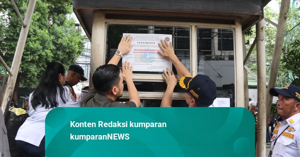 DPRD DKI Segel Operator Ilegal Best Parkir di Blok M Square