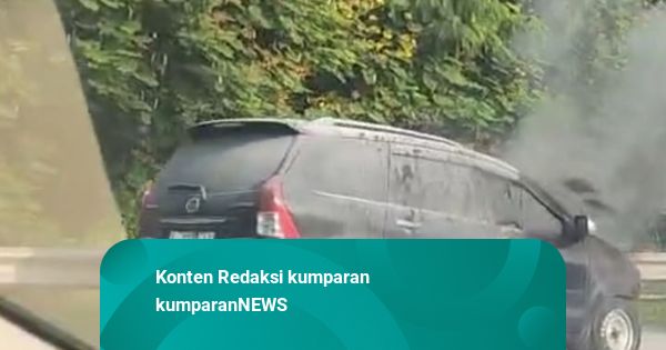Tol Jagorawi Arah Cawang Macet 1,5 Kilometer, Ada Mobil Terbakar