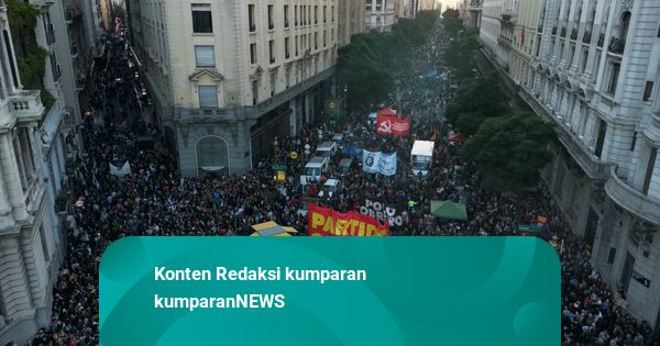 Demo Besar Guncang Argentina, Tolak Rencana Presiden Potong Anggaran Pendidikan