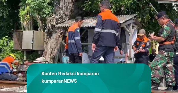PT KAI Tutup Perlintasan Sebidang di Jalur Tebet-Cawang
