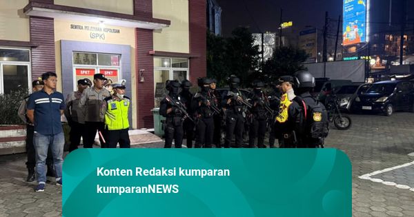Nongkrong Sambil Minum Miras, 4 Remaja di Pondok Cabe Diamankan Brimob