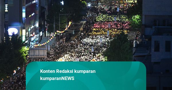 Foto: Ribuan Lampion Teratai Memadati Kota Seoul saat Sambut Hari Lahir Buddha