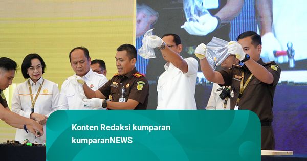 14 Jam Tangan Hasil Sitaan Koruptor Ternyata Palsu, Langsung Dihancurkan