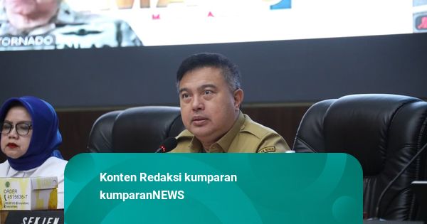 Kemendagri Minta Bulog Percepat Distribusi Minyak Goreng ke Indonesia Timur