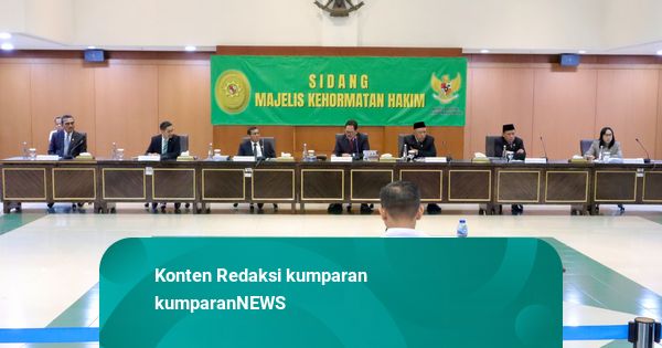 Terbukti Terima Suap Rp 1 Miliar, Hakim di Makassar Dipecat