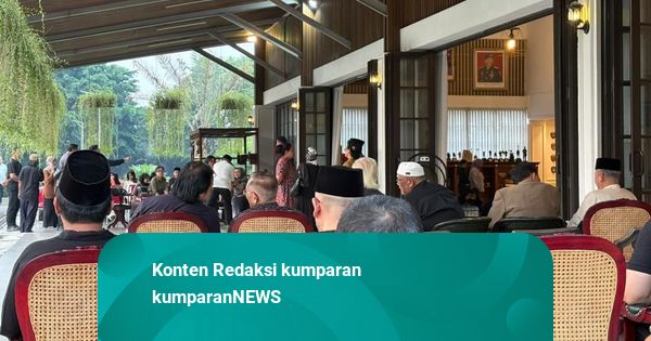 Jenazah Eks Menhan Ryamizard Tiba di Rumah Duka, Pelayat Berdatangan