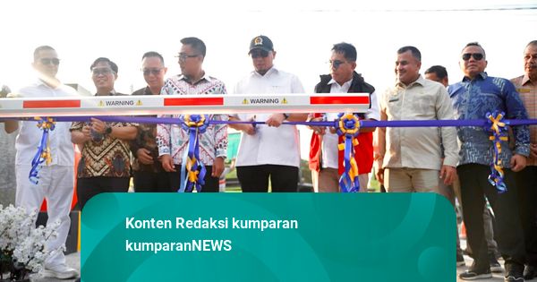 Andre Rosiade Resmikan Area Parkir Truk Bypass Pelabuhan Teluk Bayur Padang