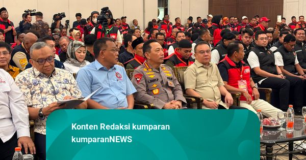 Wakil Ketua DPR Sufmi Dasco-Kapolri Hadiri Pembukaan Kongres III KPBI di Jakarta