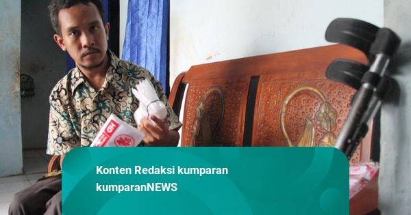 Kisah Abdul Muis, Disabilitas di Kudus Bertahan Hidup dari Jualan Plastik