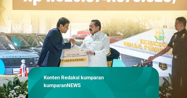Foto: Kejagung Setor Hasil Lelang Barang Rampasan Negara ke Kemenkeu