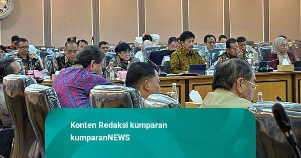 Anggota Komisi XIII Usul Penyiar TV Ucap ‘Salam Pancasila’ Sebelum Baca Berita