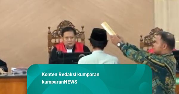Momen UAS Jadi Saksi Meringankan Sidang Korupsi Eks Gubernur Riau Abdul Wahid