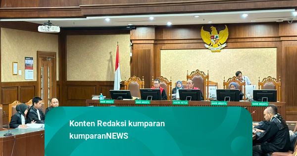 Bos PT Blueray, John Field, dkk Jalani Sidang Tuntutan Kasus Suap Bea Cukai
