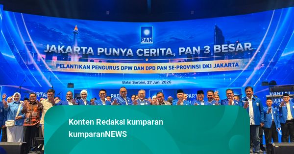 Zulhas Resmi Lantik Pengurus DPW PAN DKI Jakarta, Uya Kuya Jadi Ketua