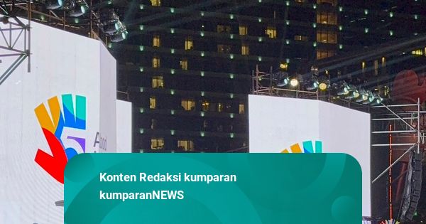 Pramono-Rano Luncurkan Logo '5 Abad Jakarta' di Puncak Perayaan HUT ke-499 DKI