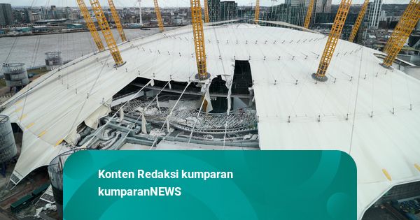 Foto: Atap Kubah Putih Arena O2 di London Rusak Diterpa Badai ...