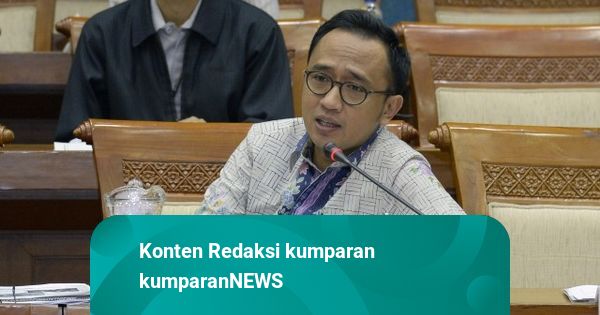 Gerindra Hormati Baliho Ulang Tahun Jokowi di Solo: Itu Hak Warga